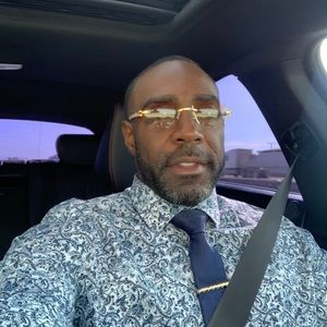 Meet your Posher, Kito